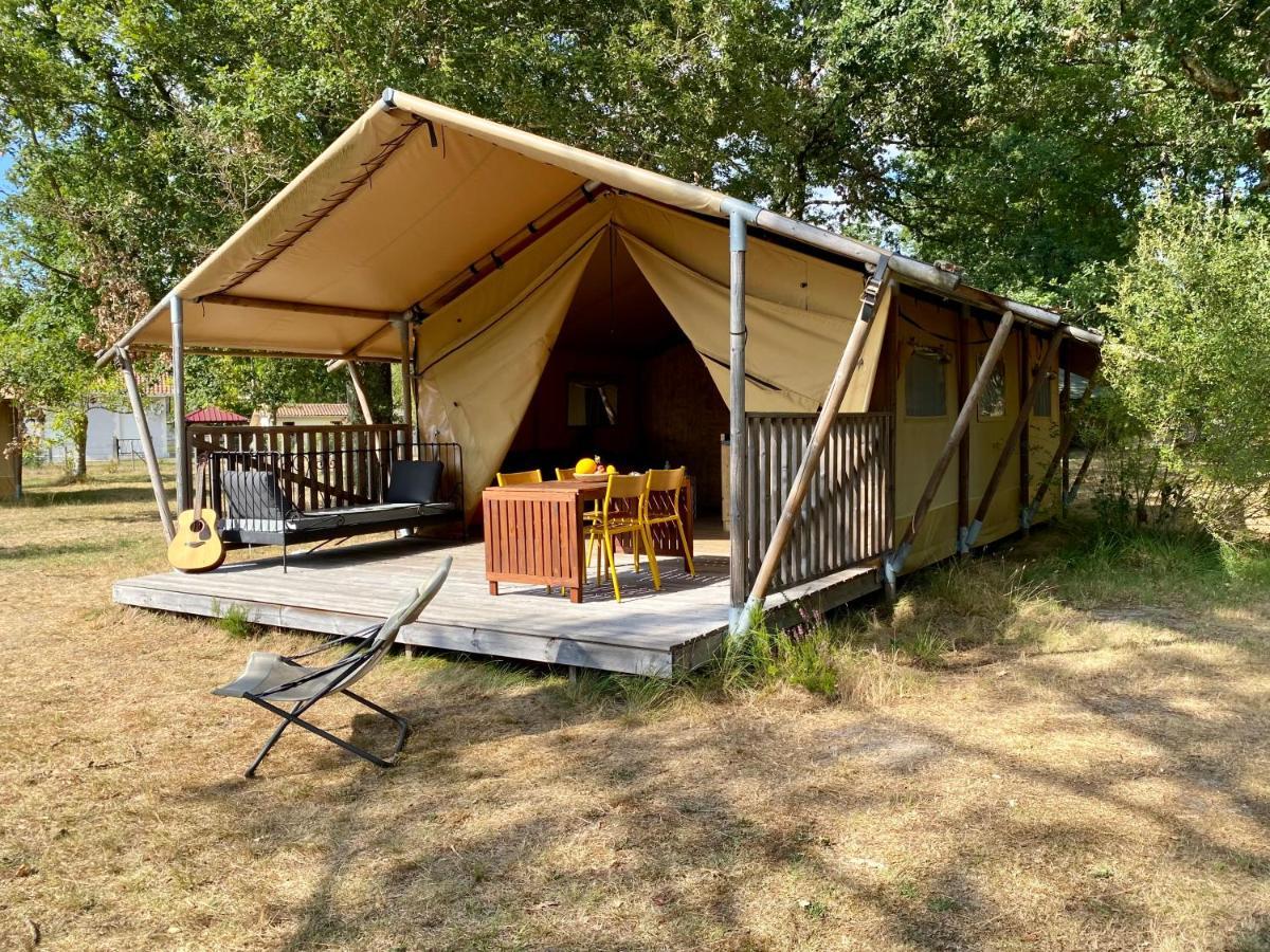Camping La Kahute - Tente Lodge Au Coeur De La Foret Carcans Exterior foto