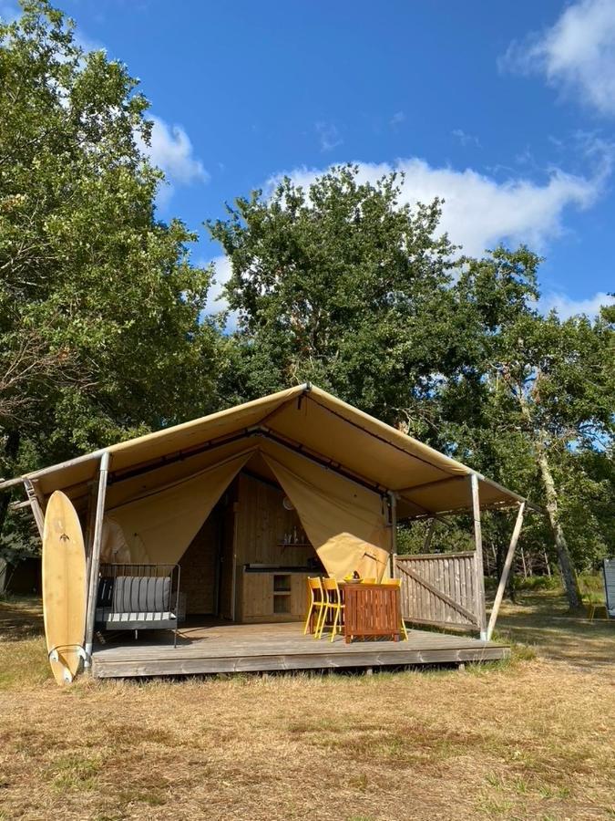 Camping La Kahute - Tente Lodge Au Coeur De La Foret Carcans Exterior foto