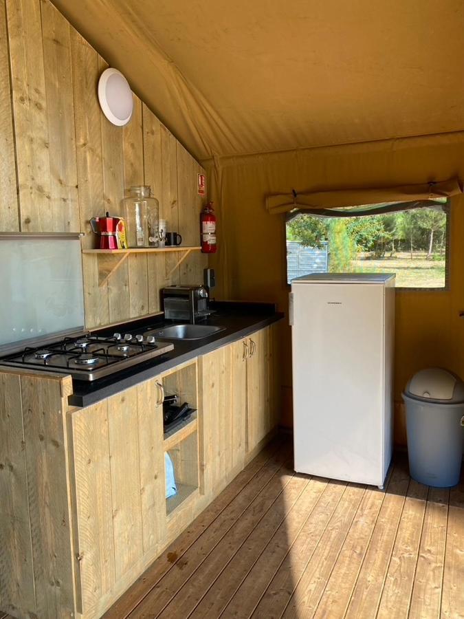Camping La Kahute - Tente Lodge Au Coeur De La Foret Carcans Exterior foto